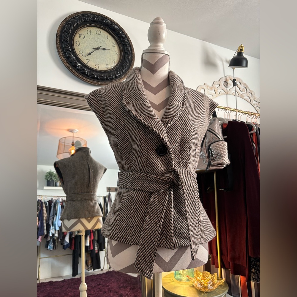 Willard Fillmore Herringbone Vest